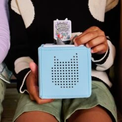 TONIES Pocket Tonie Captain Underpants And The Invasion Of The Incredibly Naughty Cafeteria Ladies From Outer Space(Pocket Tonie Captain Underpants And The Invasion Of The Incredibly Naughty Cafeteria Ladies From Outer Space Available From 20th October Pre Order From 13th October Copy) 9 TONIES Pocket Tonie Captain Underpants And The Invasion Of The Incredibly Naughty Cafeteria Ladies From Outer Space(Pocket Tonie Captain Underpants And The Invasion Of The Incredibly Naughty Cafeteria Ladies From Outer Space Available From 20th October Pre Order From 13th October Copy) -Tonies 24991056986192